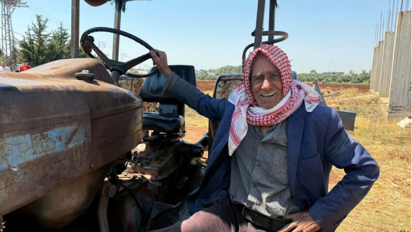 50 yil once 2 bin 500 liraya almisti yarim asirlik traktorle 300 donum arazinin WvjIqFwF
